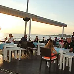Hotel Club Side