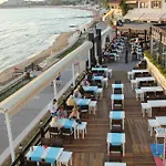 Club Hotel Side