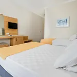 Hotel Side Beach Club 3*
