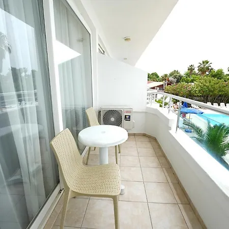 Hotel Side Beach Club