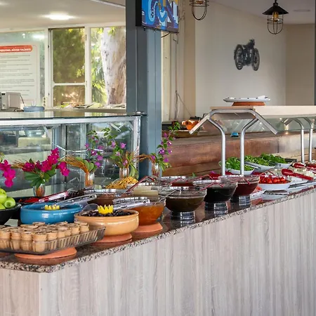 Side Beach Club Side