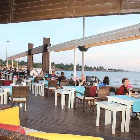 Hotel Side Beach Club 3*