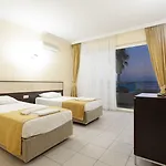 Hotel Club 3*