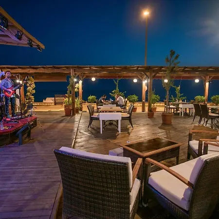 Club&hotel 3*