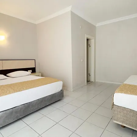 Side Beach Hotel 3*