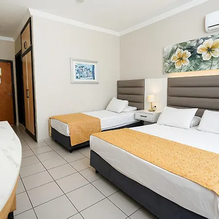 Side Beach Hotel