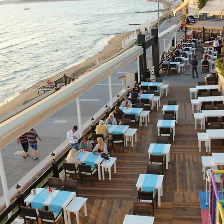 Side Beach Hotel