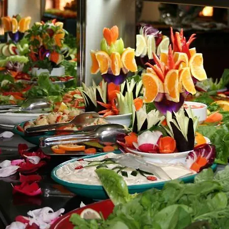 Club&hotel Hotel 3*