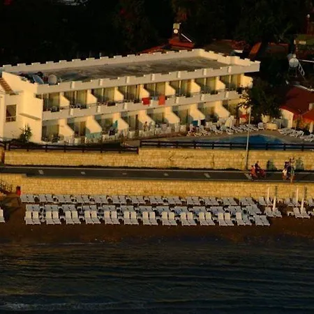 Club&hotel Side